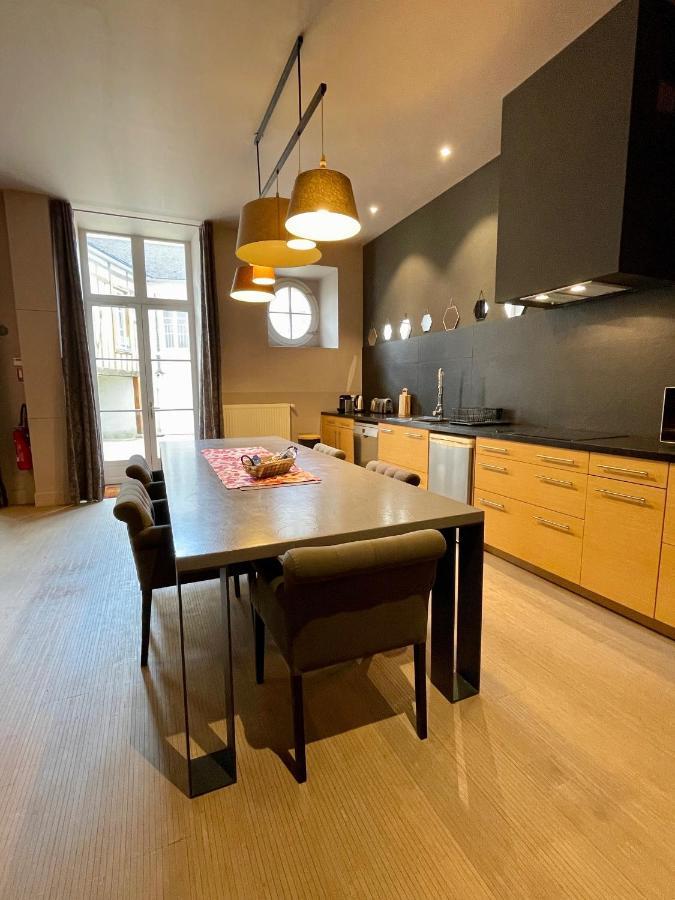 Le Show Room Auxerre Eksteriør bilde