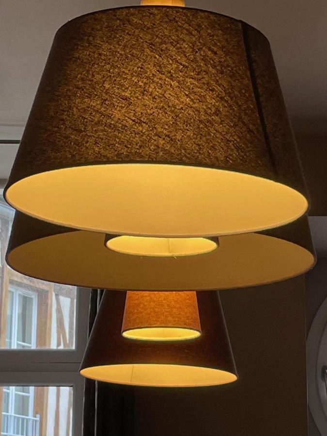 Le Show Room Auxerre Eksteriør bilde